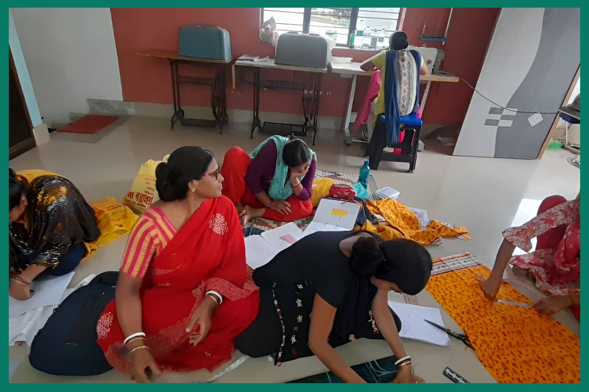 Women's sewing classes